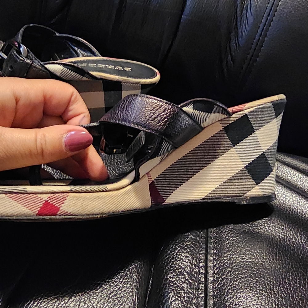 Burberry wedges - Picture 2 of 7